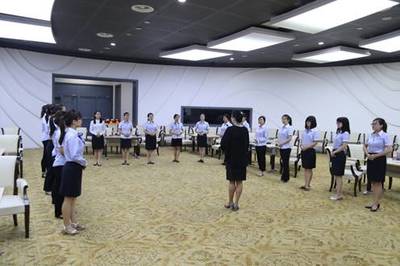 提升素質(zhì)強(qiáng)服務(wù) 展示低碳新風(fēng)采——中國(guó)杭州低碳科技館展覽部開(kāi)展服務(wù)專項(xiàng)培訓(xùn)